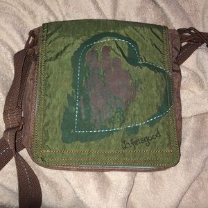 Life is good satchel